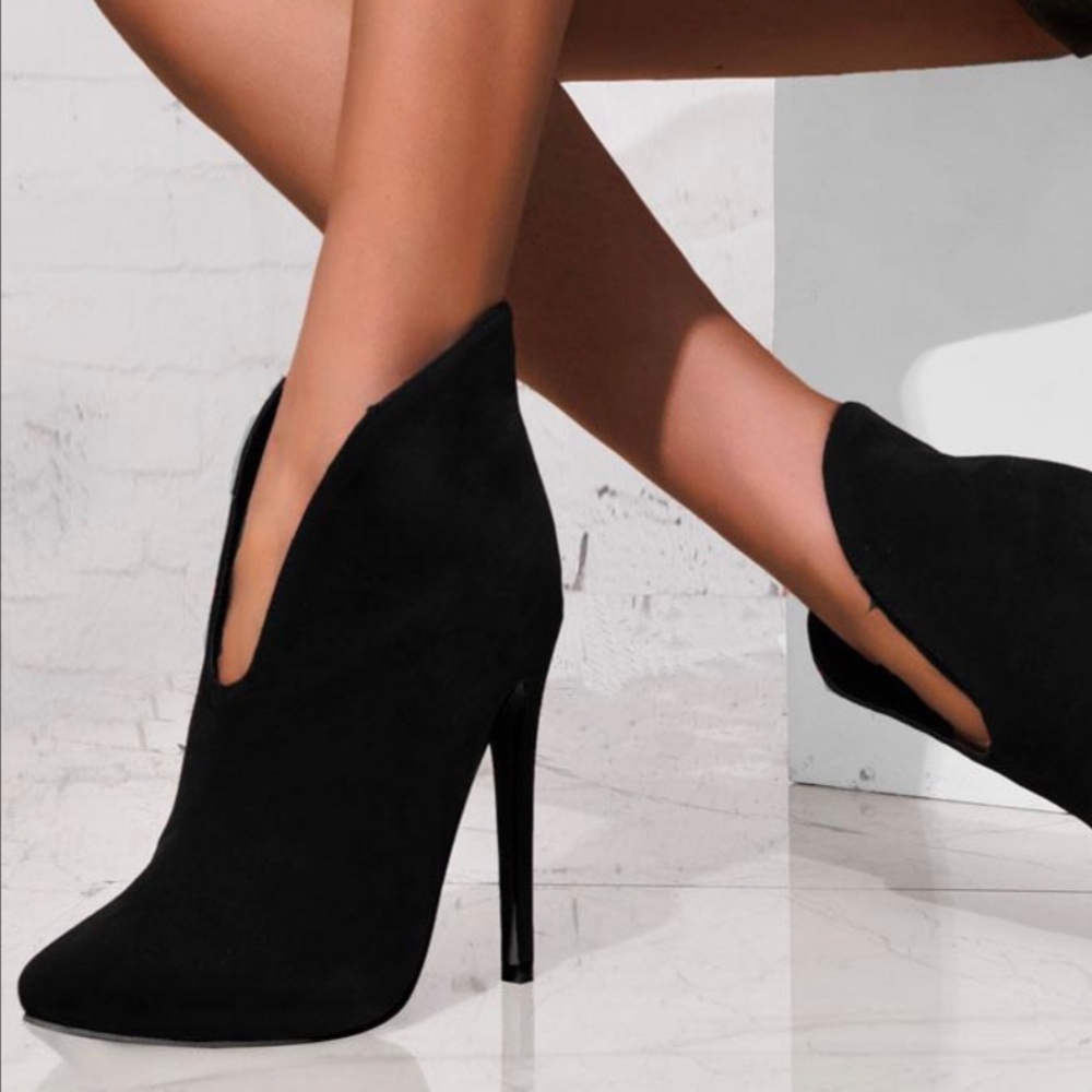 Aldo high heel suede booties, pointed toe, size 7.5